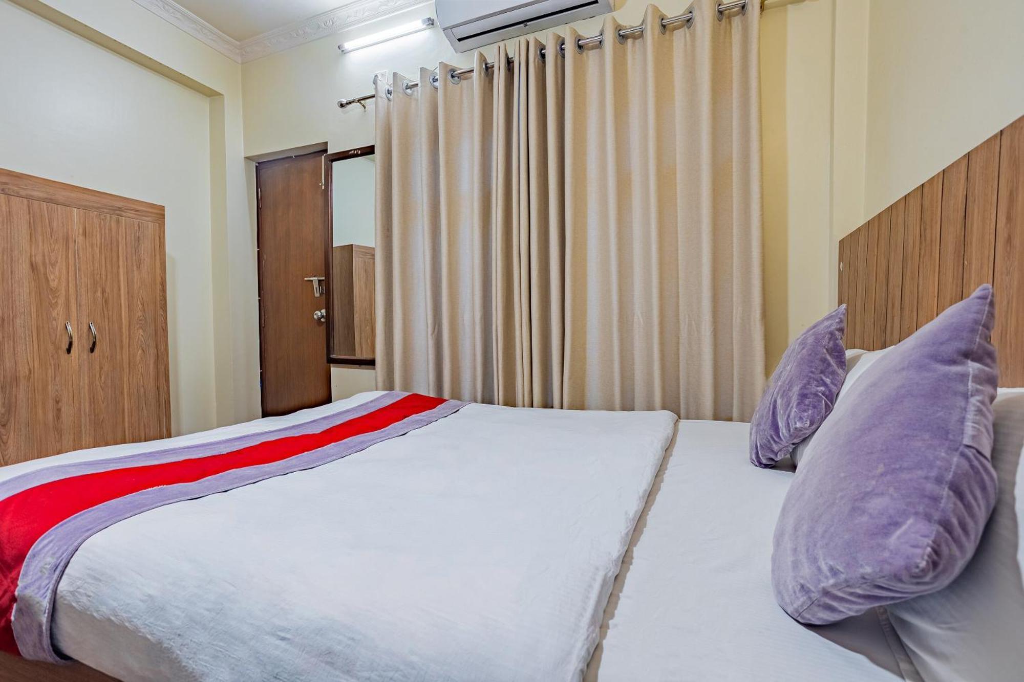 Oyo 821 Hotel Gauri Kathmandu Exterior foto